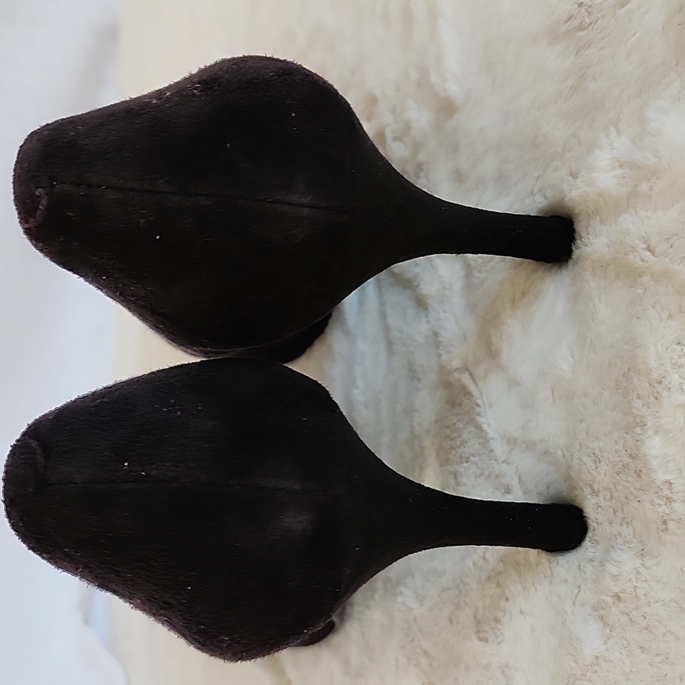Nine West Black Suede Leather Bow Heels Pumps NEW - Picture 12 of 12